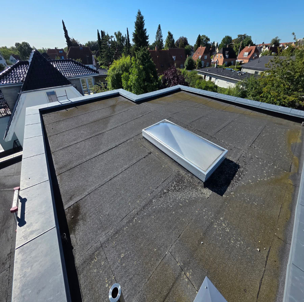 WHITE Roof Membrane Premium 20 kg - Cools the building down